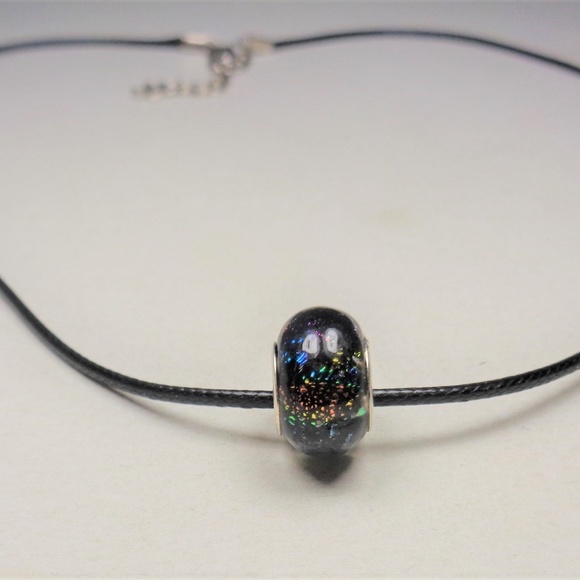 SURFERS BLACK MYSTIC RAINBOW BEAD BK CORD NECKLACE - Picture 6 of 6